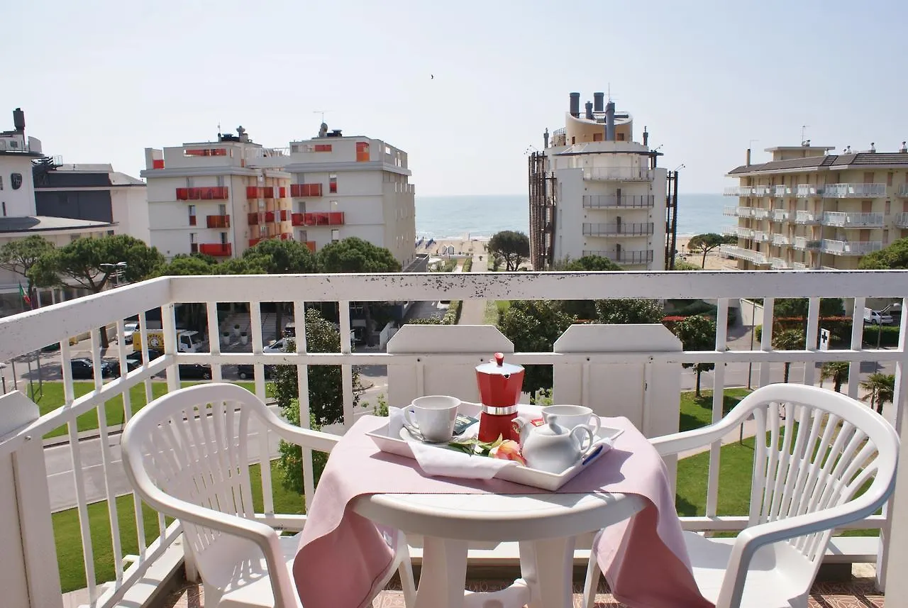 Appartamenti Residence Marcello-Piazza Torino-Lido Di Jesolo 0*,