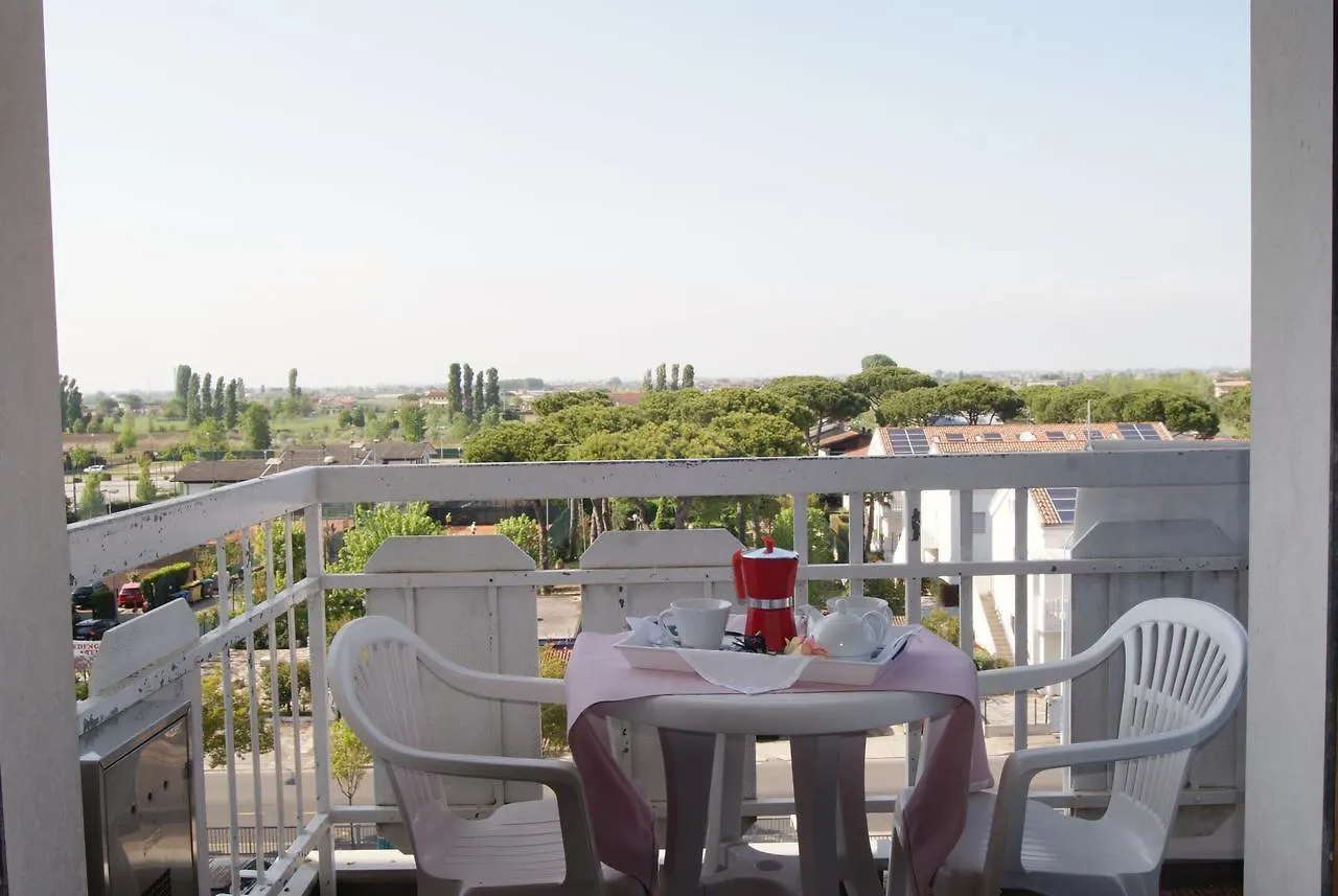 Appartamenti Residence Marcello-Piazza Torino-Lido Di Jesolo Apartment
