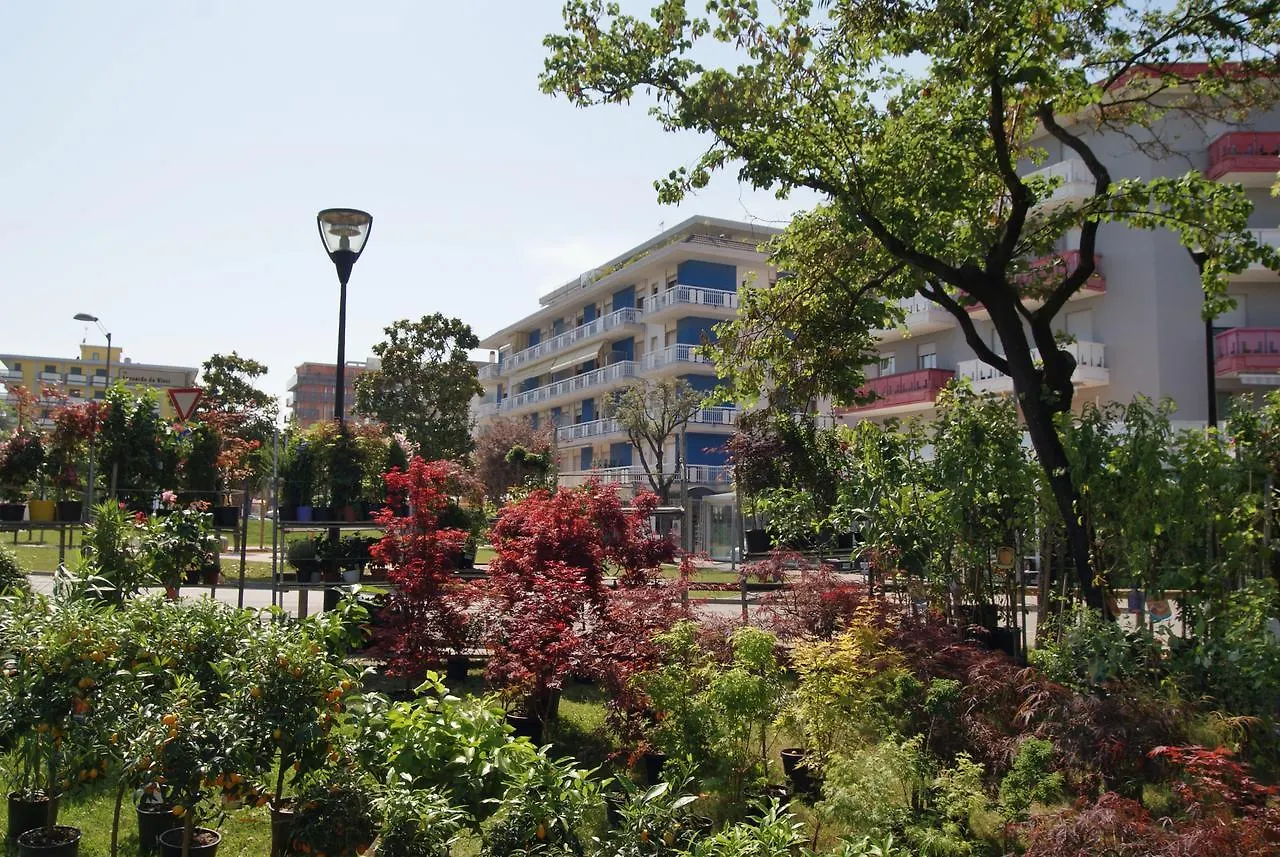 Appartamenti Residence Marcello-Piazza Torino-Lido Di Jesolo
